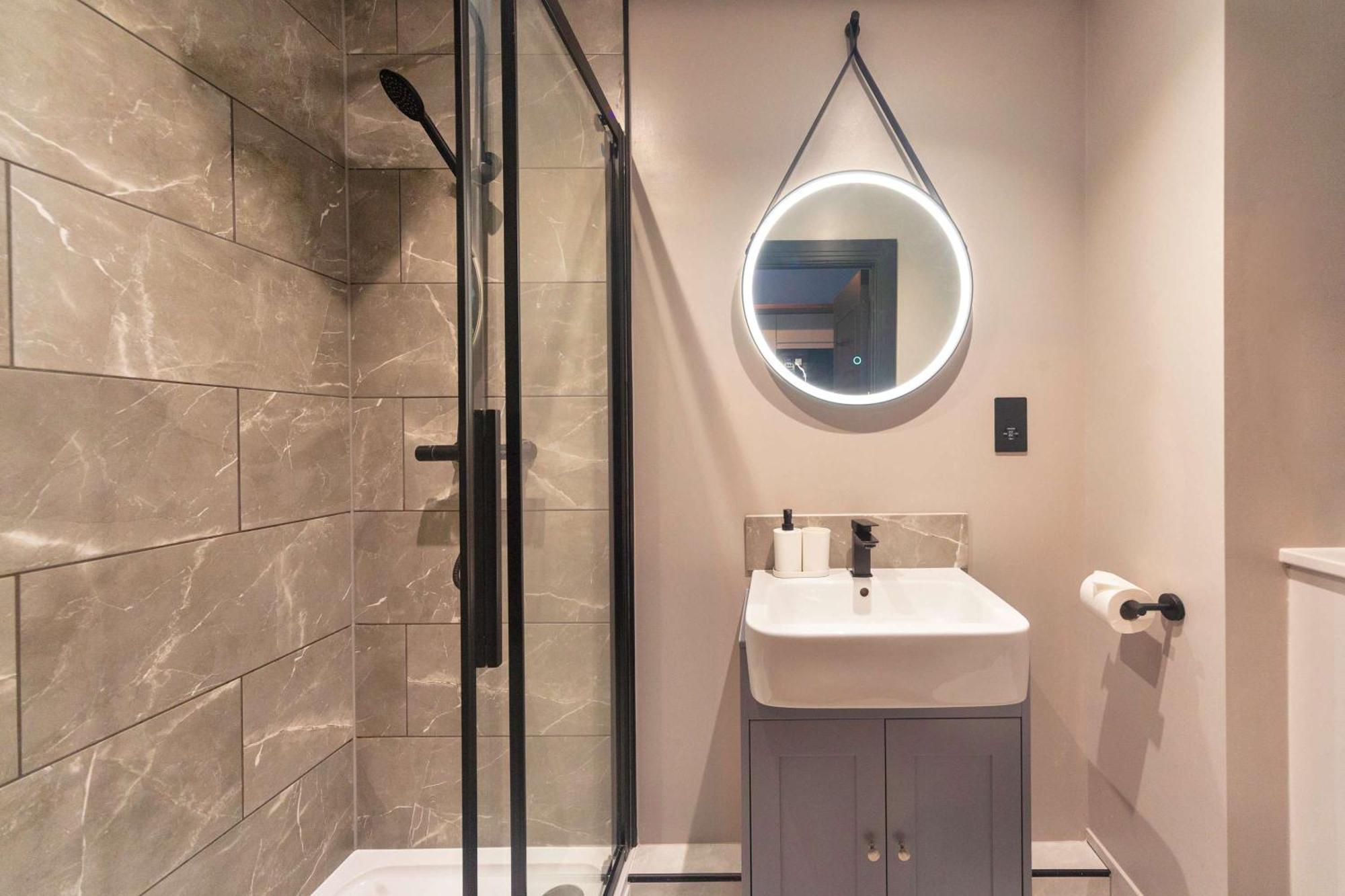 Contemporary Apartamento Hastings